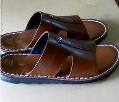 sandals ya ngozi